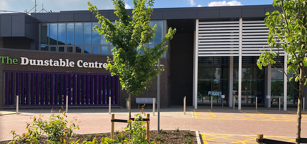 Outside view of Dunstable Leisure Centre